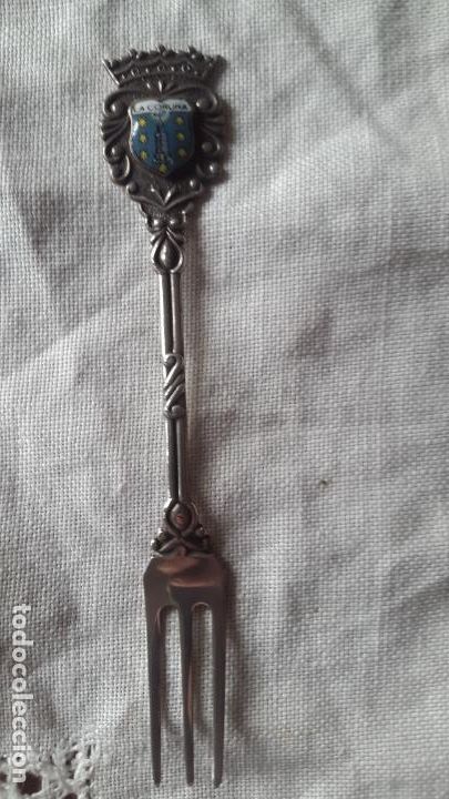 Antig&uuml;edades: Tenedor aceitunas La Coru&ntilde;a - Foto 1