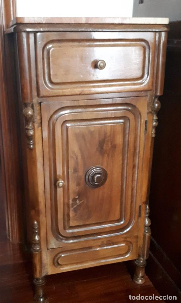 Antig&uuml;edades: Mesita - Foto 2