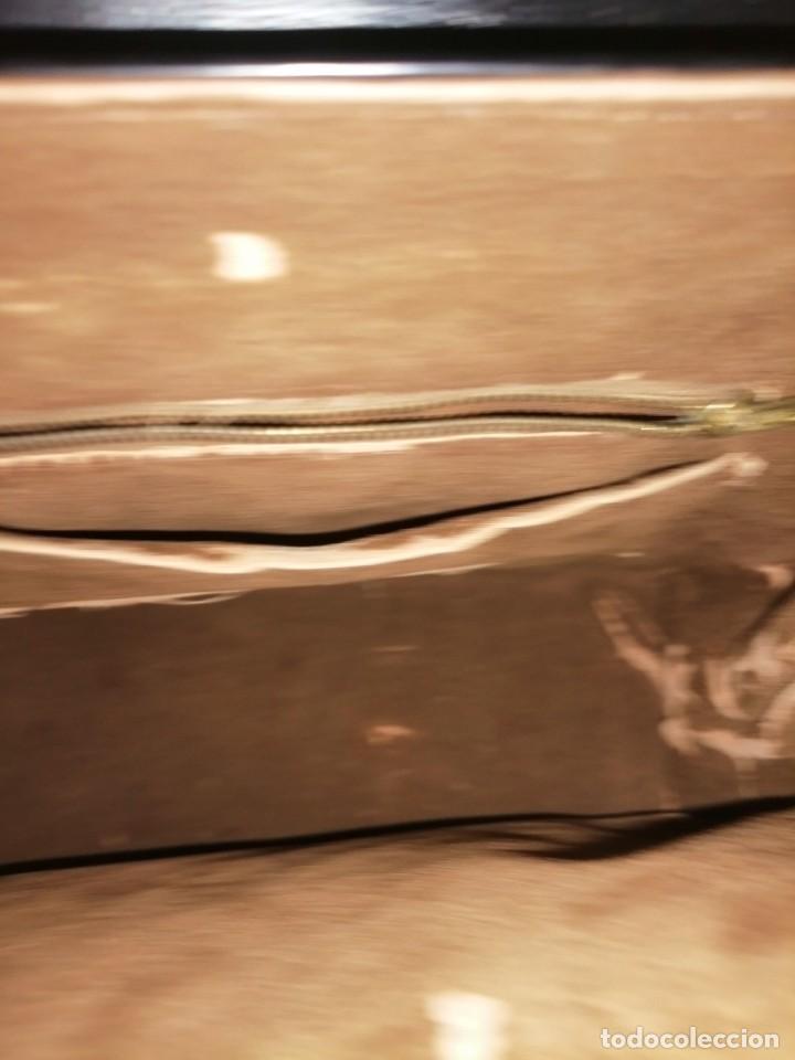 Antig&uuml;edades: Antiguo bolso de piel - Foto 9