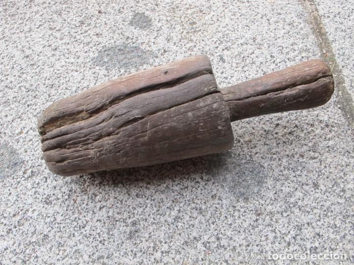 Antig&uuml;edades: MAZO DE MADERA PARA PICAR ESPARTO - Foto 1