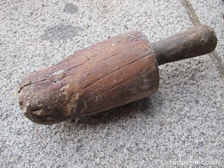 Antig&uuml;edades: MAZO DE MADERA PARA PICAR ESPARTO - Foto 2