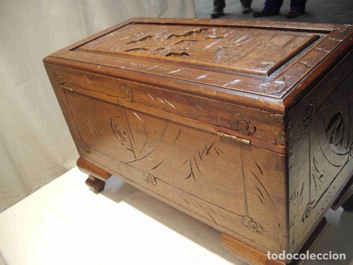 Antig&uuml;edades: ARCA TALLADA SE&Ntilde;ORES OSCURA - Foto 7