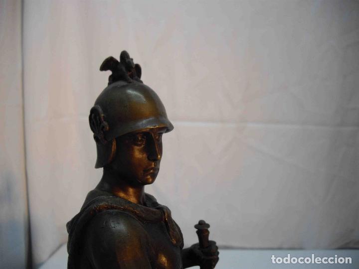 Antig&uuml;edades: FIGURA BRONCE SOLDADO CLASICO - Foto 2