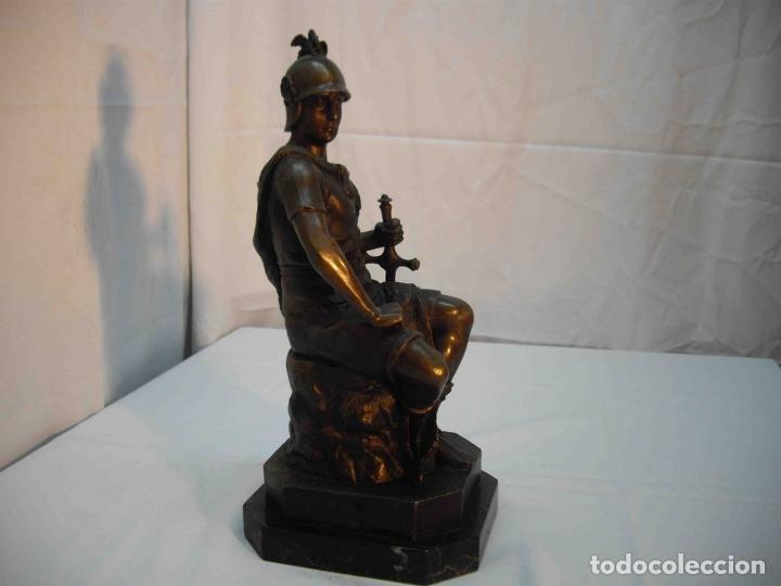 Antig&uuml;edades: FIGURA BRONCE SOLDADO CLASICO - Foto 1