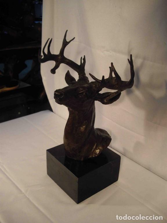 Antig&uuml;edades: FIGURA BRONCE CABEZA CIERVO - Foto 4