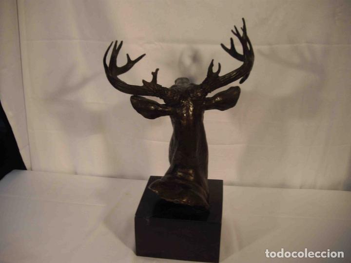 Antig&uuml;edades: FIGURA BRONCE CABEZA CIERVO - Foto 7