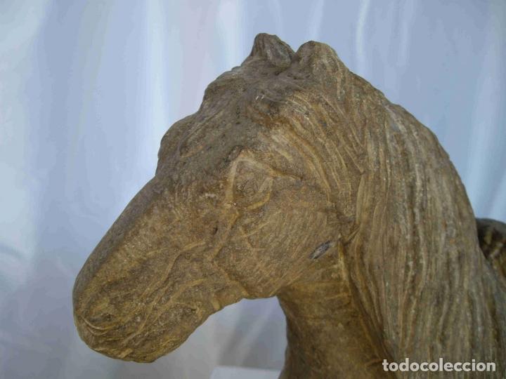 Antig&uuml;edades: CABALLO PIEDRA - Foto 4
