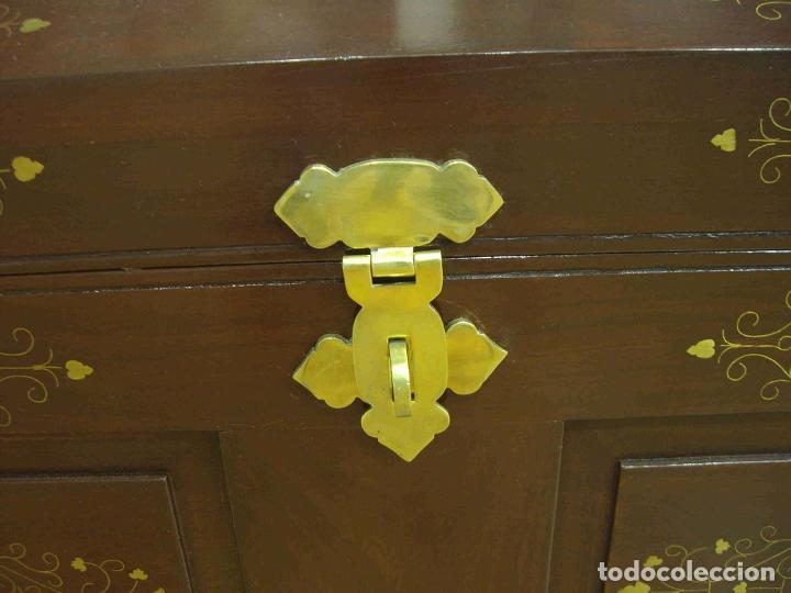 Antig&uuml;edades: BA&Uacute;L CON DORADOS (DECOGLO) - Foto 1