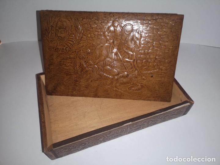 Antig&uuml;edades: Caja de puros La Marina - Foto 1
