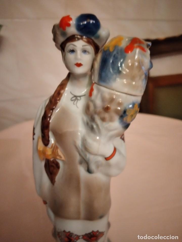 Antig&uuml;edades: BOTELLA EN PORCELANA RUSA - Foto 3