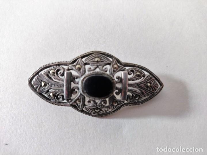 Antig&uuml;edades: Broche plata vieja - Foto 1