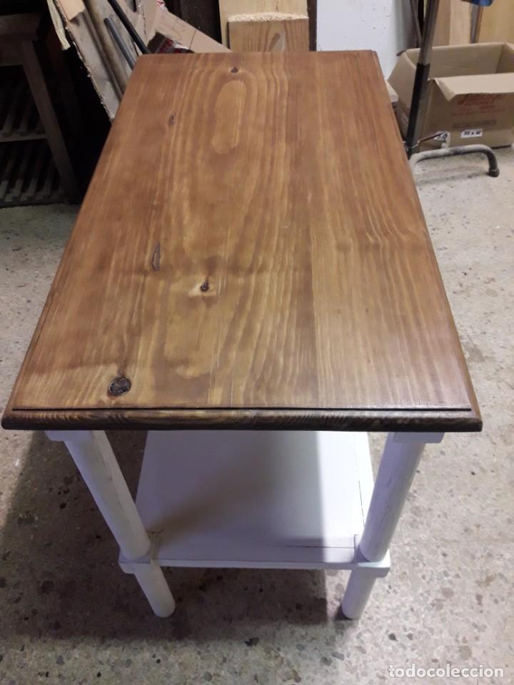 Antig&uuml;edades: Mesa auxiliar - Foto 2