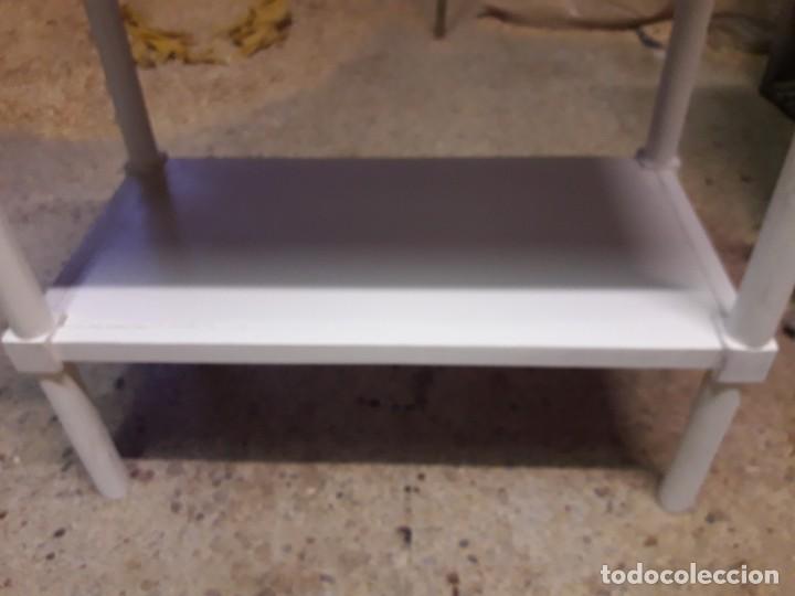 Antig&uuml;edades: Mesa auxiliar - Foto 5