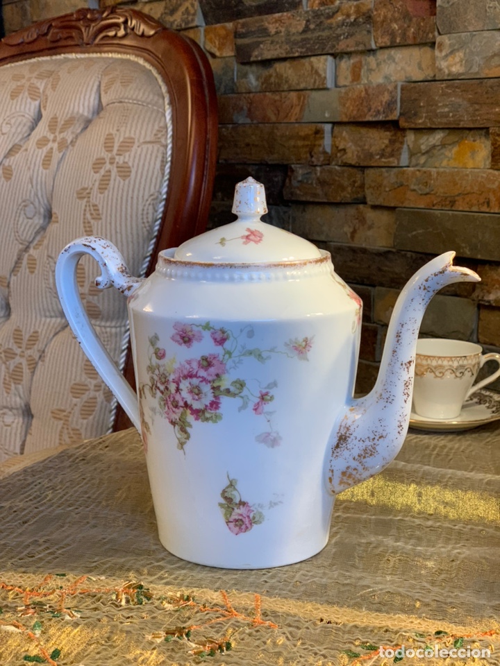 Antig&uuml;edades: cafetera de porcelana - Foto 2