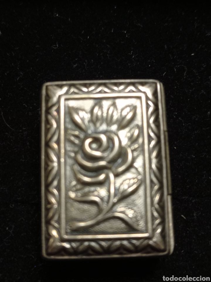 Antig&uuml;edades: Caja antigua de plata con rosa - Foto 1