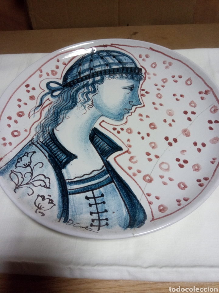 Antig&uuml;edades: Plato antiguo firmado - Foto 1