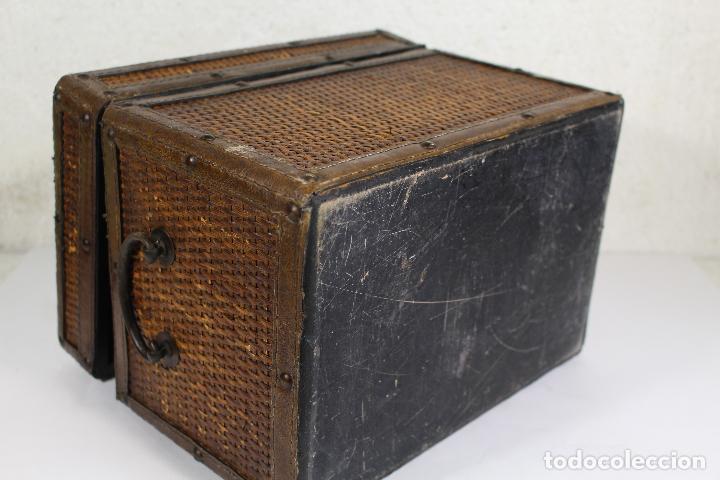 Antig&uuml;edades: CAJA BAMBU MIMBRE SEMIPIEL - Foto 4