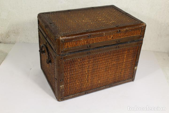 Antig&uuml;edades: CAJA BAMBU MIMBRE SEMIPIEL - Foto 6