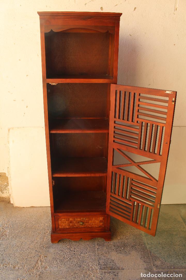 Antig&uuml;edades: MUEBLE ARMARIO LIBRERIA SALON DE MADERA Y BAMB&Uacute; - Foto 4