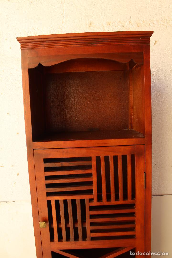 Antig&uuml;edades: MUEBLE ARMARIO LIBRERIA SALON DE MADERA Y BAMB&Uacute; - Foto 7