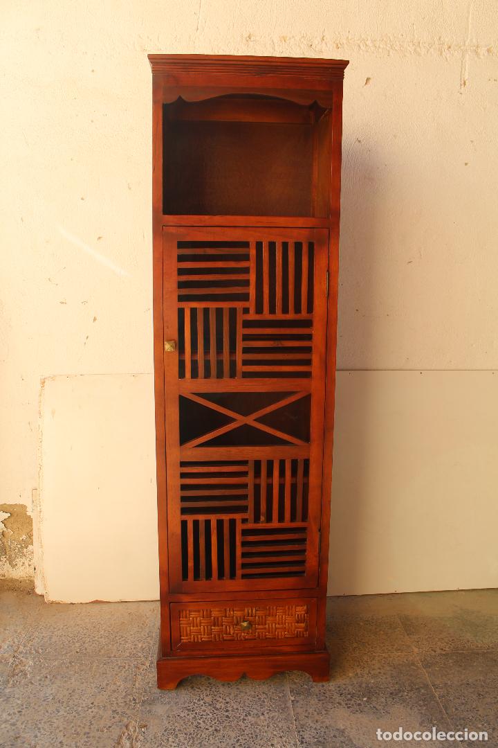 Antig&uuml;edades: MUEBLE ARMARIO LIBRERIA SALON DE MADERA Y BAMB&Uacute; - Foto 1
