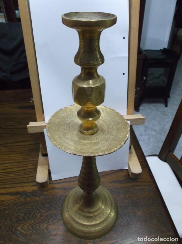 Antig&uuml;edades: CANDELABRO DE METAL. - Foto 2