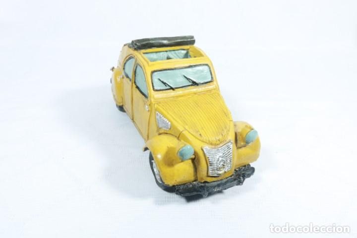 Antig&uuml;edades: Miniatura citroen c2 1952 h96 - Foto 4