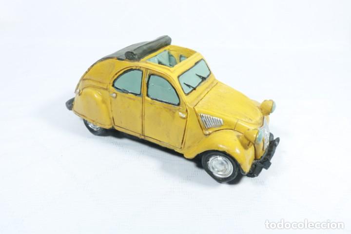 Antig&uuml;edades: Miniatura citroen c2 1952 h96 - Foto 5