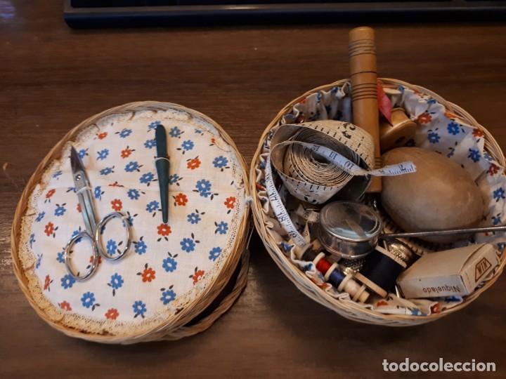 Antig&uuml;edades: Antiguo costurero - Foto 1