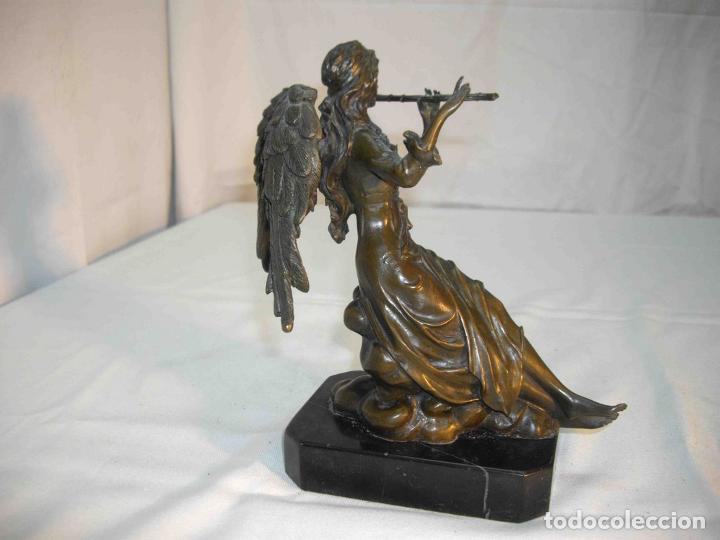 Antig&uuml;edades: FIGURA BRONCE MUJER ALADA FLAUTA - Foto 6