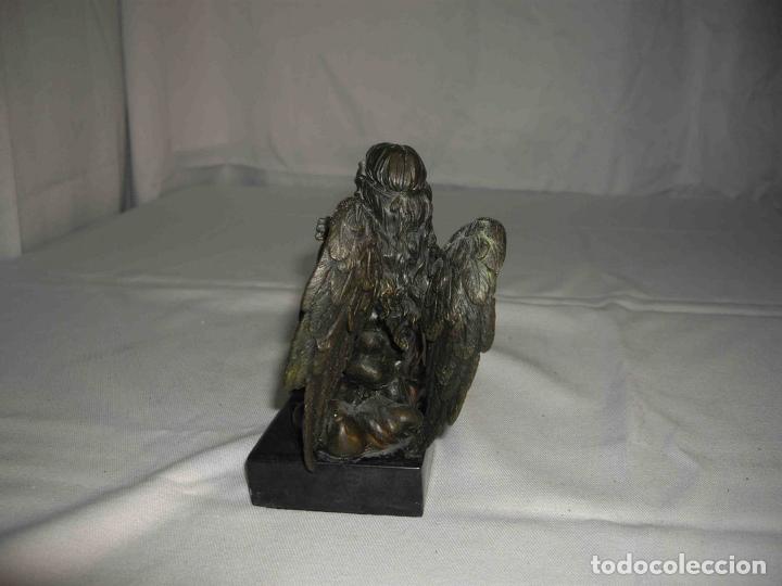 Antig&uuml;edades: FIGURA BRONCE MUJER ALADA LAUD - Foto 4