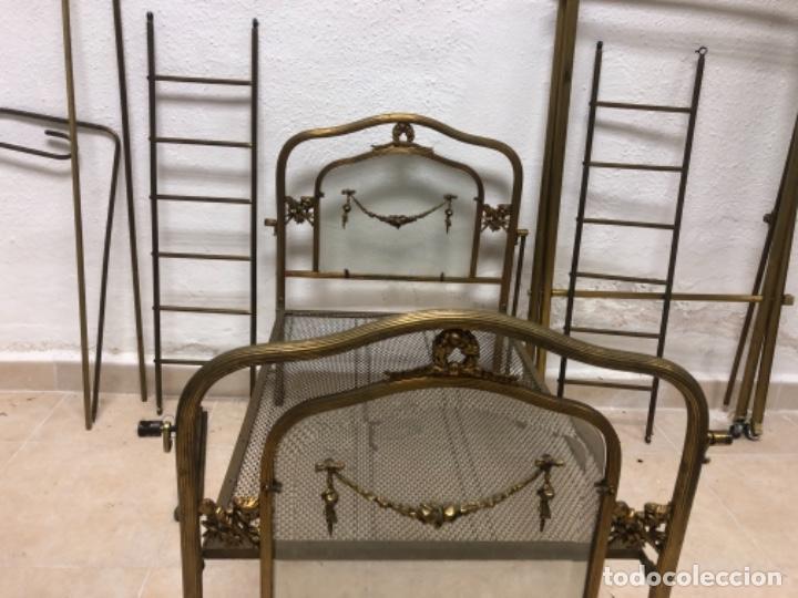 Antig&uuml;edades: Cuna de Bronce y cristal - Foto 11