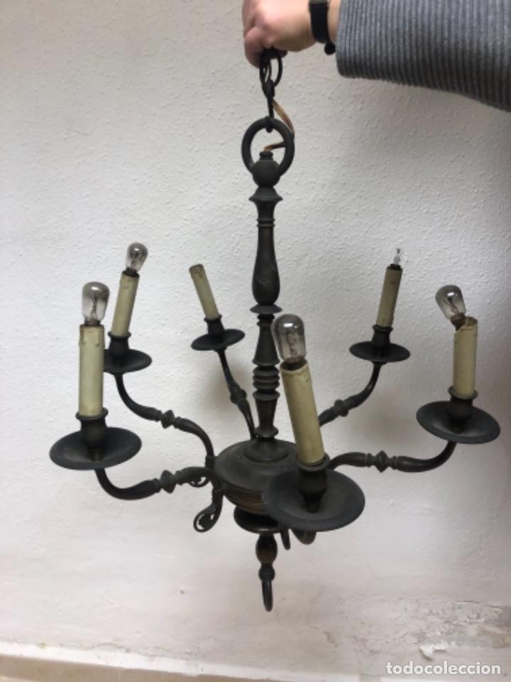 Antig&uuml;edades: L&aacute;mpara de bronce - Foto 2