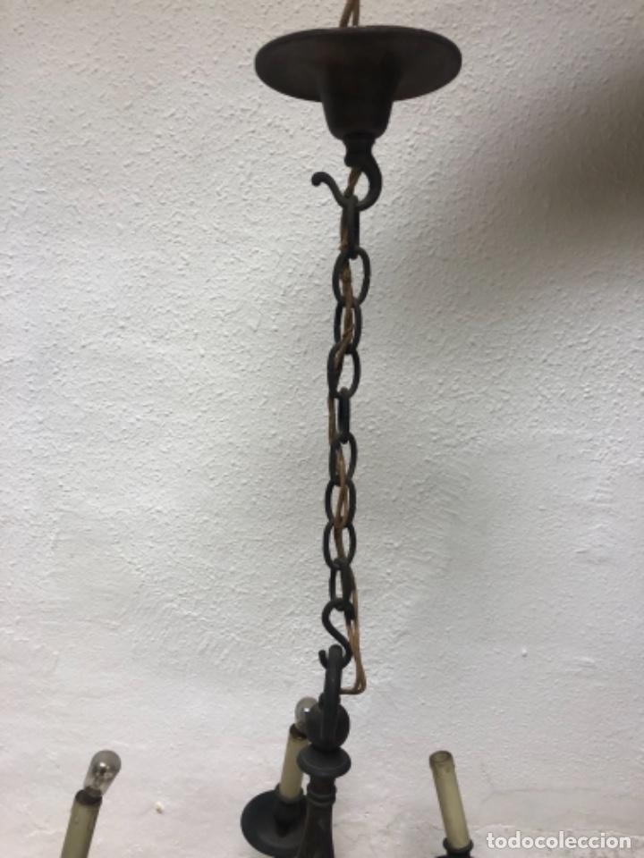 Antig&uuml;edades: L&aacute;mpara de bronce - Foto 7