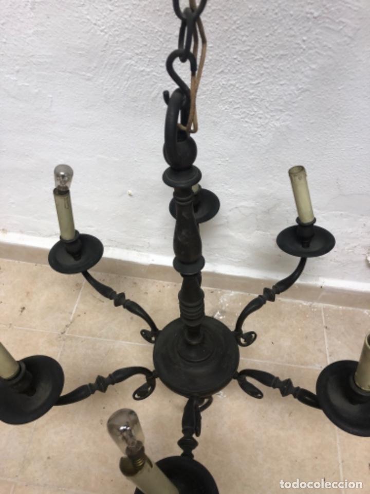Antig&uuml;edades: L&aacute;mpara de bronce - Foto 11