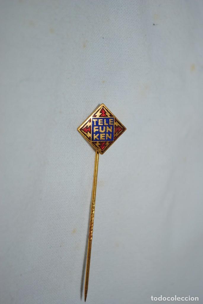 Antig&uuml;edades: ANTIGUO ALFILER TELEFUNKEM - Foto 2
