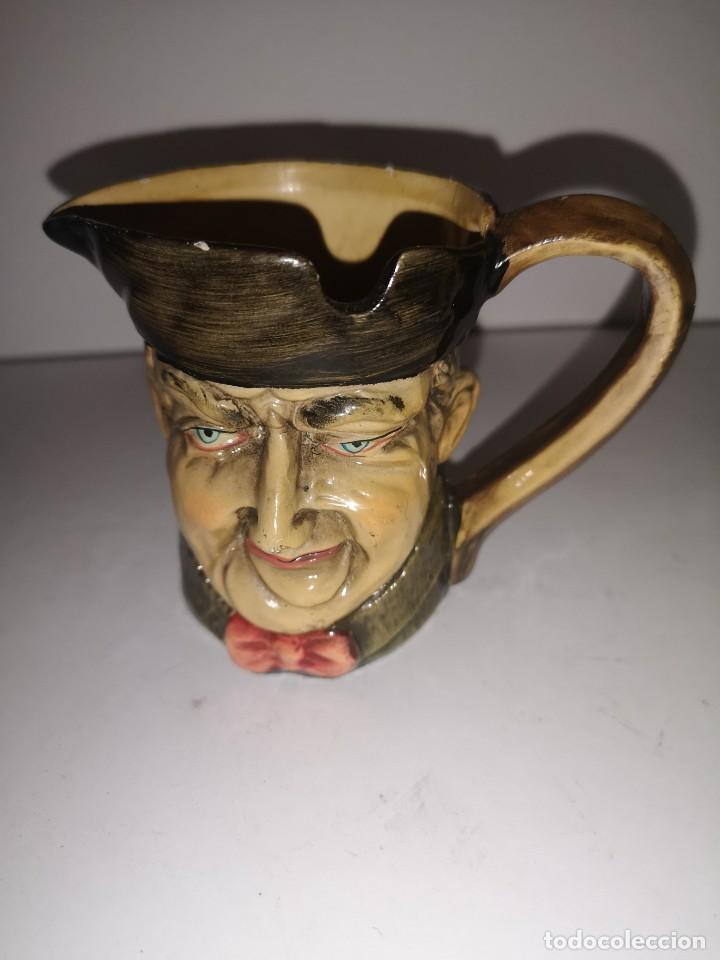 Antig&uuml;edades: 3 jarras cer&aacute;mica talladas - Foto 3