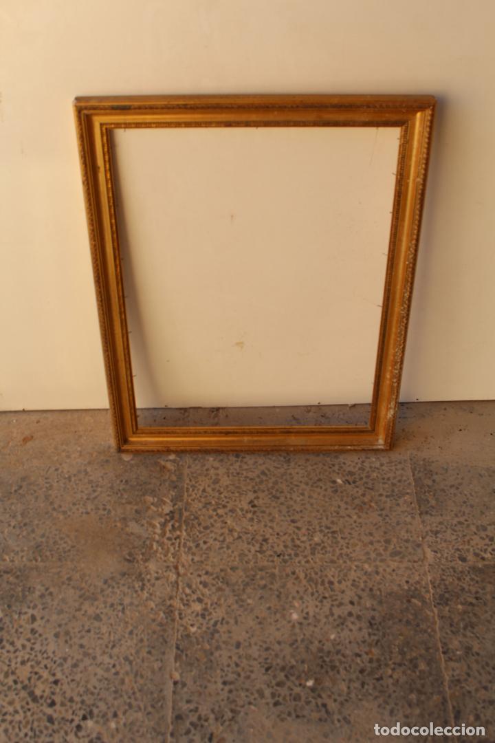 Antig&uuml;edades: marco de madera dorada - Foto 2