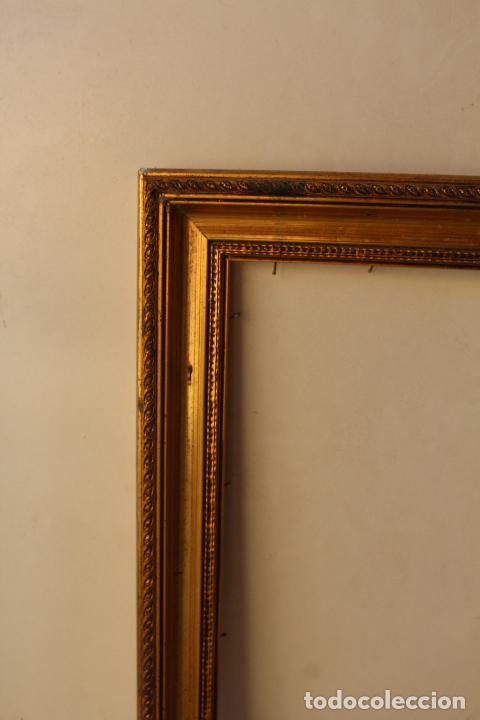 Antig&uuml;edades: marco de madera dorada - Foto 3