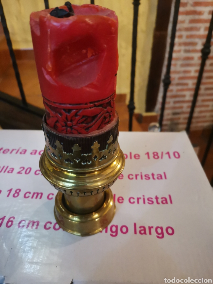 Antig&uuml;edades: Portavelas laton - Foto 1