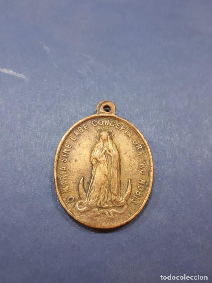 Antig&uuml;edades: Medalla San Lu&iacute;s Gonzaga. - Foto 2