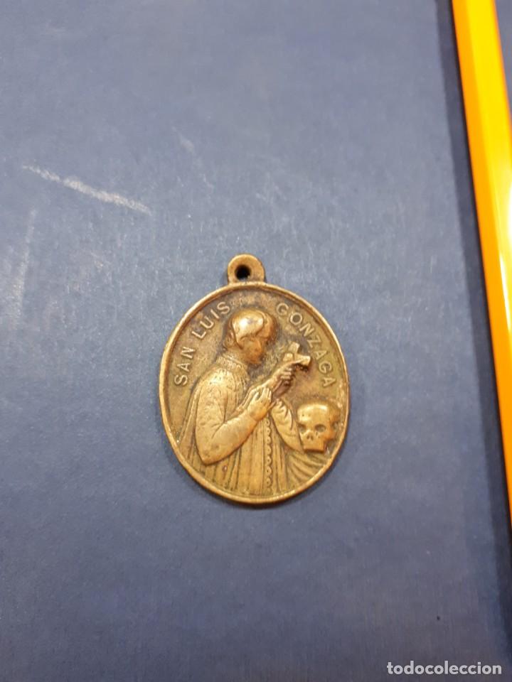 Antig&uuml;edades: Medalla San Lu&iacute;s Gonzaga. - Foto 5