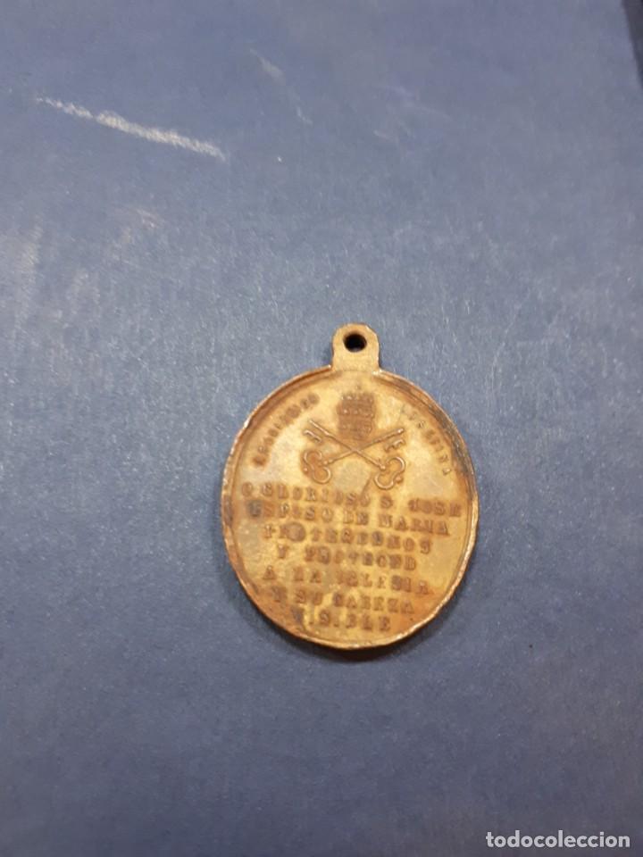 Antig&uuml;edades: Medalla religiosa. - Foto 4
