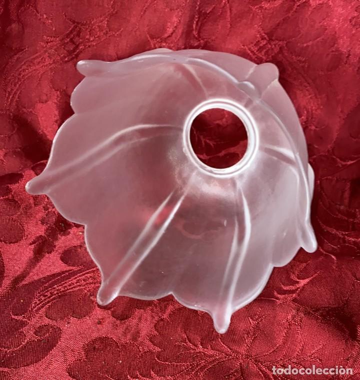 Antig&uuml;edades: TULIPA ANTIGUA DE 14 X 14 CMS. - Foto 2