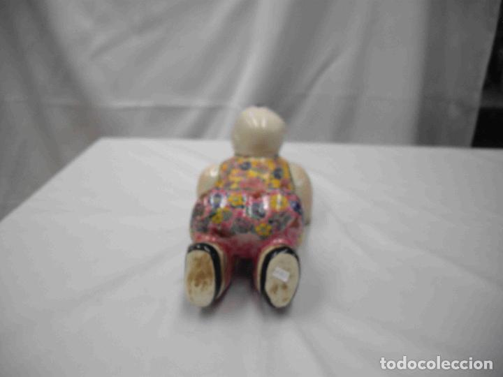 Antig&uuml;edades: ALMOHADA PAREJA COLORES - Foto 3