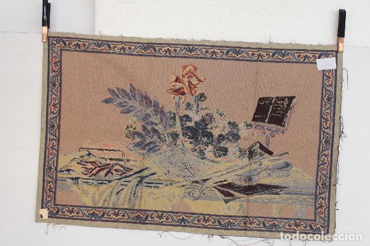 Antig&uuml;edades: TAPIZ BODEGON FLORES Y VIOLIN A &nbsp;&nbsp;&nbsp;&nbsp;&nbsp;&nbsp; - Foto 7