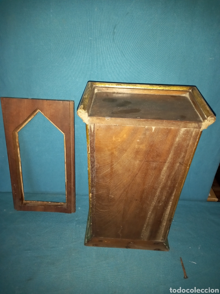 Antig&uuml;edades: Capilla policromada de madera. - Foto 5