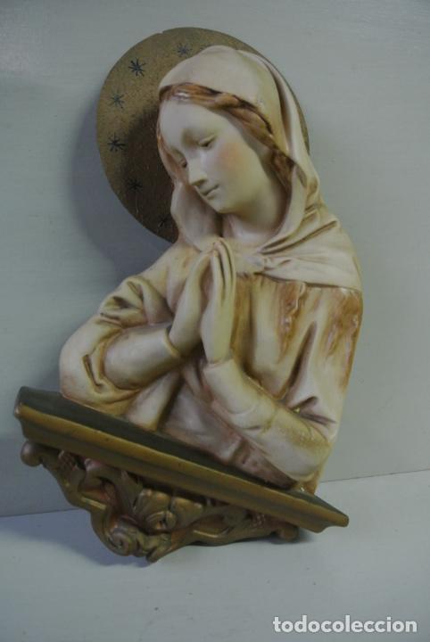 Antig&uuml;edades: Figura de la Virgen Maria. Estuco. - Foto 2