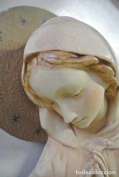 Antig&uuml;edades: Figura de la Virgen Maria. Estuco. - Foto 7