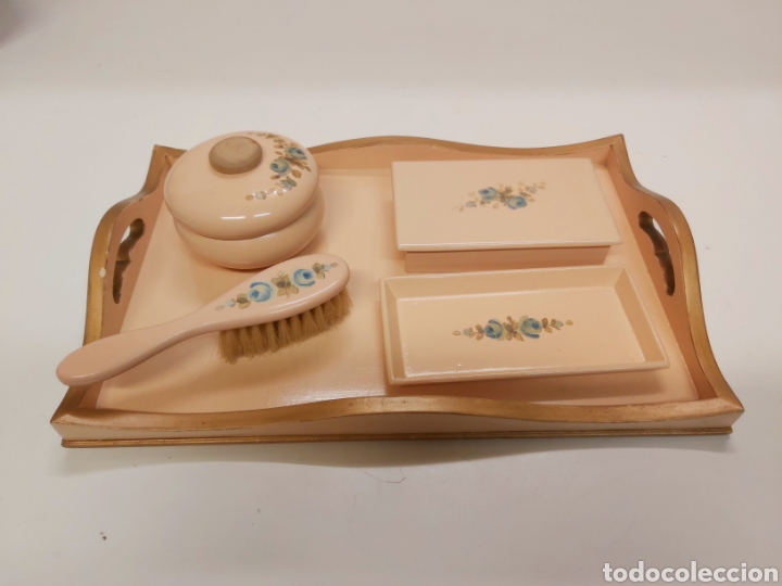 Antig&uuml;edades: Antiguo conjunto madera policromada - Foto 1